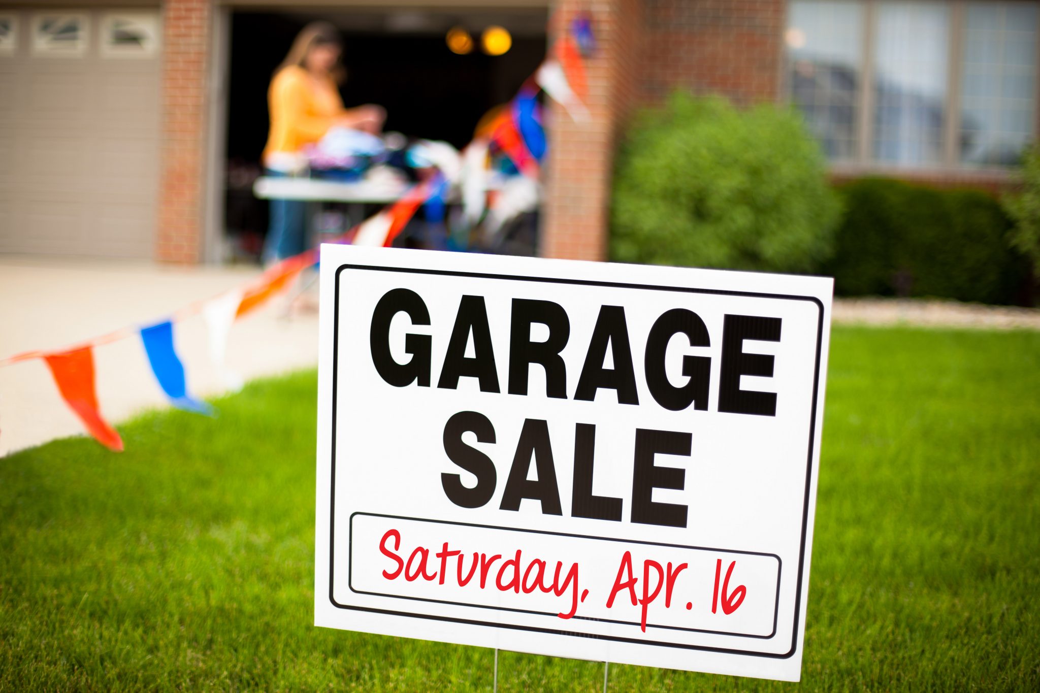 The courier findlay ohio garage sales